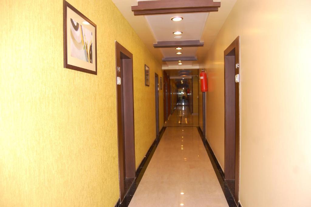 Hotel Bhagyalaxmi Shirdi Dış mekan fotoğraf