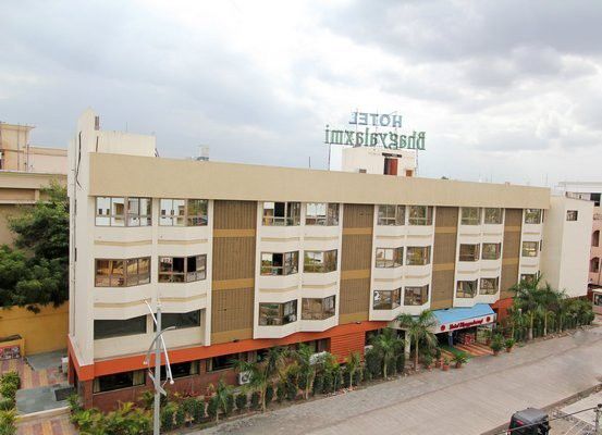 Hotel Bhagyalaxmi Shirdi Dış mekan fotoğraf